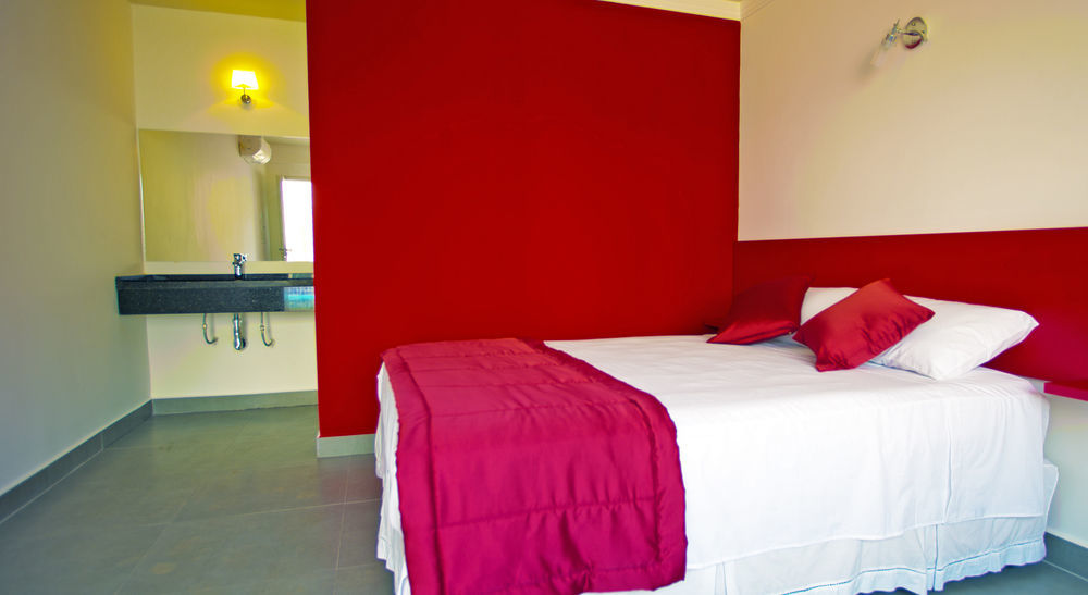 Concept Design Hostel & Suites Foz do Iguacu Exterior photo