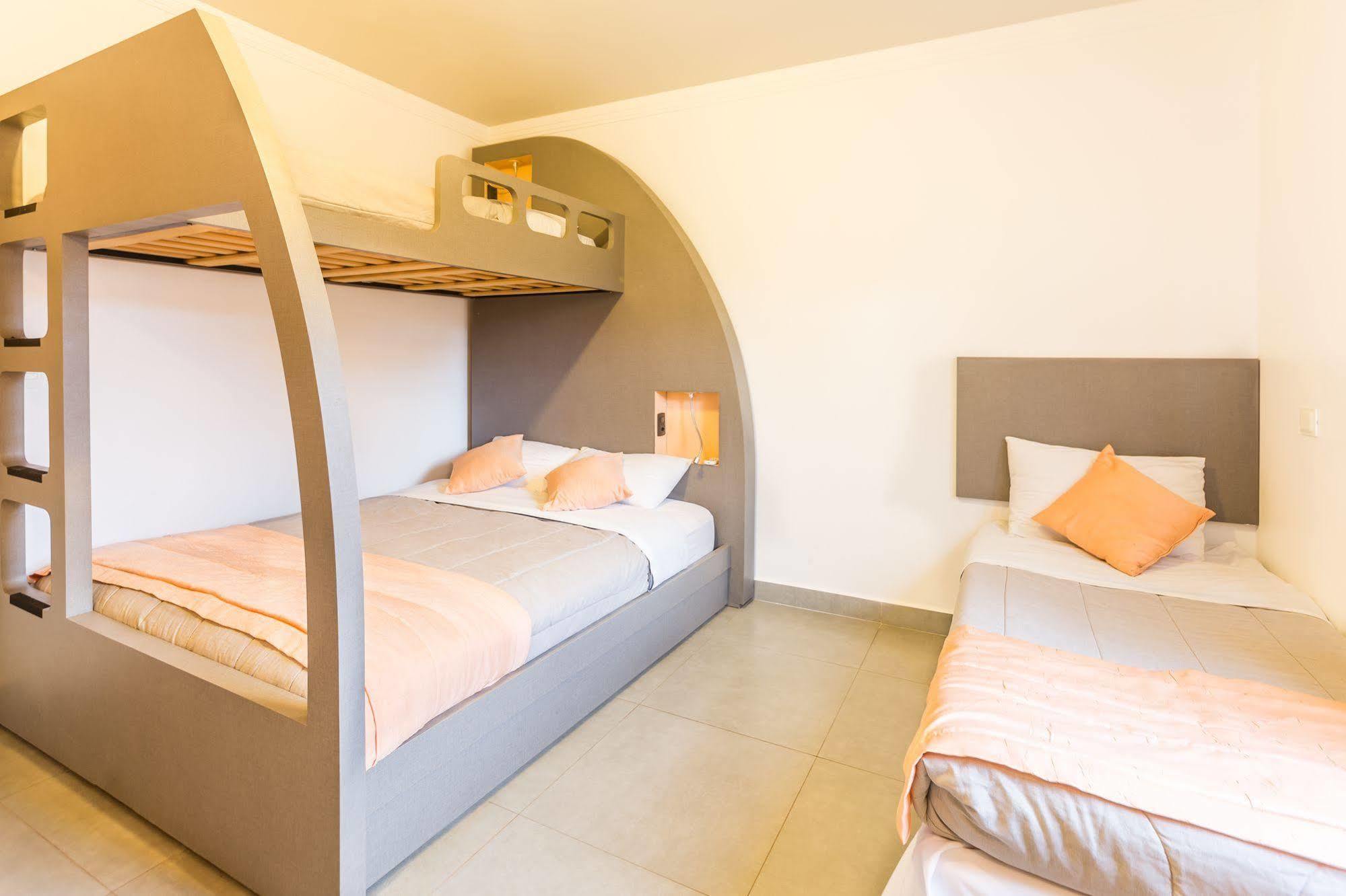 Concept Design Hostel & Suites Foz do Iguacu Exterior photo